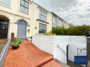 5 bedroom terraced house for sale