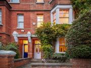 5 bedroom terraced house for sale