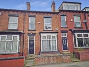 5 bedroom terraced house for sale