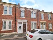 5 bedroom block of apartments for sale in Colston...