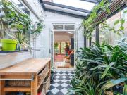 5 bedroom terraced house for sale in Earlham Road,...
