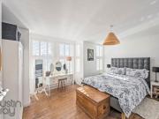 5 bedroom terraced house for sale in Loder Road, BN1