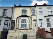 5 bedroom terraced house for sale in Shirley Road,...