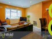 5 bedroom terraced house to rent