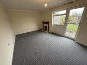 5 bedroom terraced house to rent