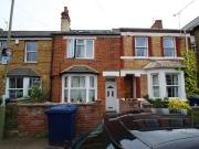 5 bedroom terraced house to rent
