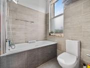 5 bedroom terraced house to rent