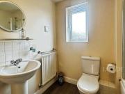 5 bedroom terraced house to rent