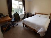 5 bedroom terraced house to rent