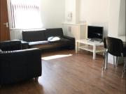 5 bedroom terraced house to rent