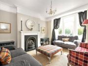 5 bedroom terraced house to rent