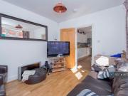 5 bedroom terraced house to rent