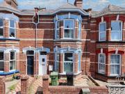 5 bedroom terraced house to rent