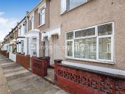 5 bedroom, terraced house, to rent