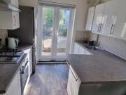 5 bedroom terraced house to rent