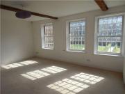 5 bedroom terraced house to rent