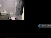 5 bedroom terraced house to rent