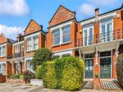 5 bedroom terraced house to rent
