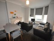 5 bedroom terraced house to rent