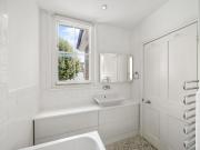 5 bedroom terraced house to rent