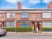 5 bedroom terraced house to rent