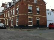 5 bedroom terraced house to rent