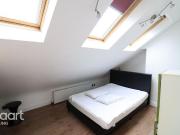 5 bedroom terraced house to rent