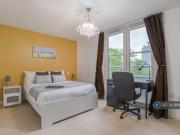 5 bedroom terraced house to rent