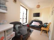 5 bedroom terraced house to rent