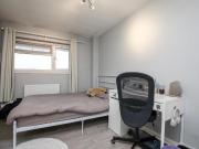 5 bedroom terraced house to rent