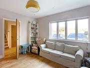 5 bedroom terraced house to rent