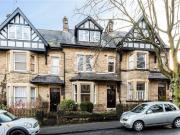 5 bedroom terraced house to rent