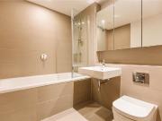 5 bedroom terraced house to rent