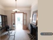 5 bedroom terraced house to rent