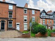 5 bedroom terraced house to rent