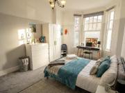 5 bedroom terraced house to rent