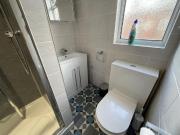 5 bedroom terraced house to rent