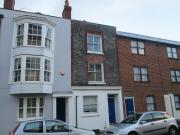 5 bedroom terraced house to rent