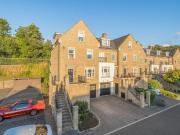 5 bedroom town house for rent in Royal Quay Harefield UB9