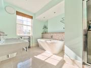 5 bedroom town house to rent