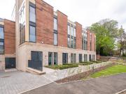 5 bedroom townhouse for sale