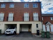 5 bedroom townhouse for sale