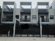 5 Bedroom Townhouse for Sale in Sta. Mesa Manila