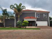 5 Bedroom Townhouse in Doringkruin