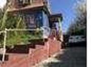 5 bedrooms 2 bathrooms close to lake merritt in Oakland 5 bedrooms 2 bathrooms close to lake merritt in Oakland