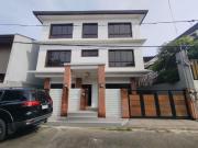 5 Bedrooms 2 Carport House and Lot for Sale in...