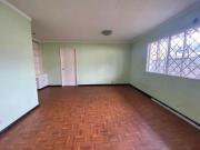 5 Bedrooms, 5 Toilet and Bath House for Rent in White...