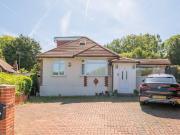5 Bedrooms Bungalow for Rent in Kingsmead | Foxtons 5 Bedrooms Bungalow for Rent in Kingsmead | Foxtons