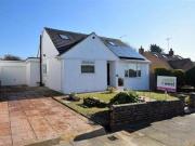 5 Bedrooms Detached bungalow for sale in Millyard...