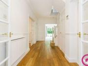 5 Bedrooms Detached house for rent in Hillcourt Road,...